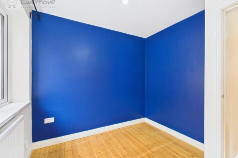 CAM05065G0-PR0010-STILL011