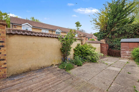 Rear Garden - Ang...