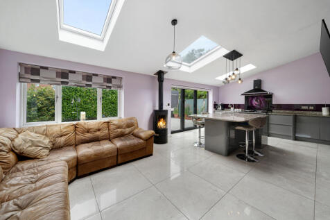 49 WALSINGHAM DRIVE-77.jpg