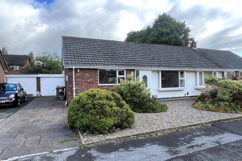 21 Moorhey Crescent