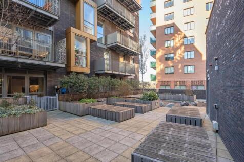 South Grove, E17