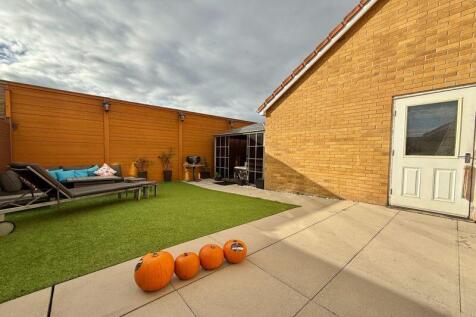 South Facing Rear Garden