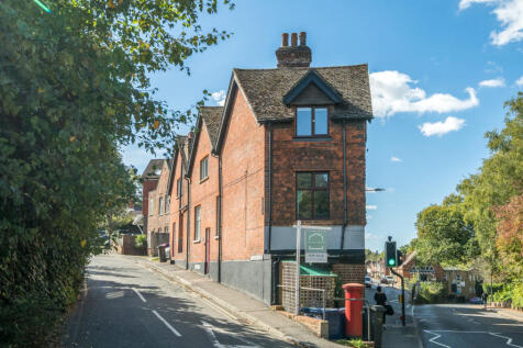 1360043-1-68d52cd...