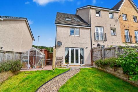 Rear Garden Angle 3