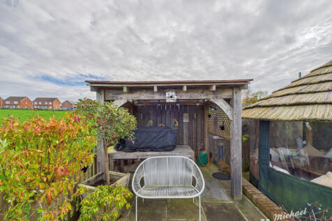 CAM03218G0-PR0822-STILL003