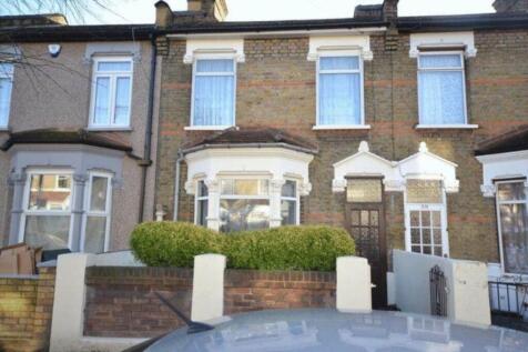 This charming Three/Four bedroom mid-terraced house, located in the sought after Manor Park area, is an excellent choice for families seeking both comfort and convenience. Situated just off High Stree
