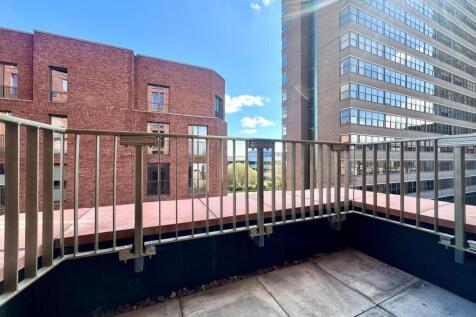 Balcony pic 1.jpeg