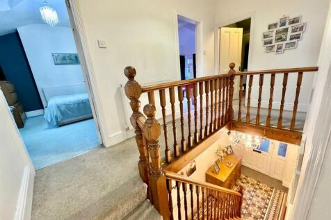 PHOTO-2024-12-05-21-23-29 (6).jpg