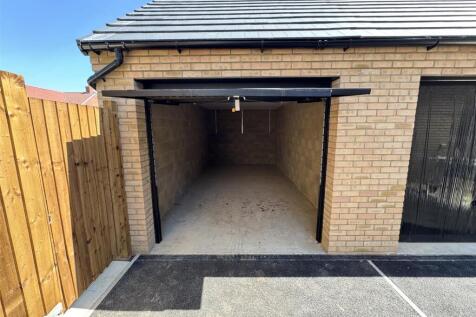 Garage pic 5.jpeg