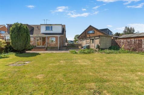 7 The Close, Chipping Warden-15.jpg