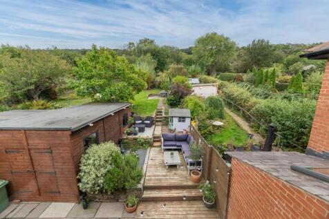 Rear Garden & Outlook