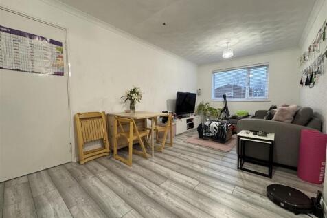 Photo 14-11-2025, 14 33 28.jpg