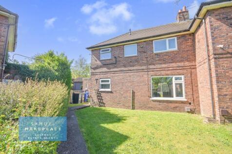 Three Bedroom Semi Detached with Expansive Garden