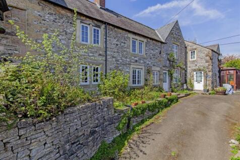 Front External-3.jpg