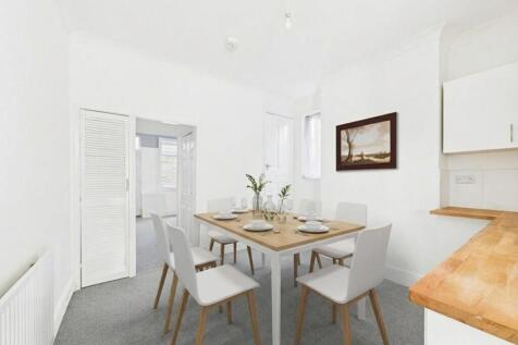Dining Room (Virtually Furnished)