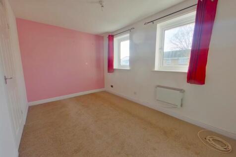 Back Bed 2.jpg
