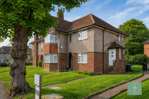2 Bedroom Maisonette for Sale