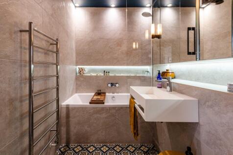 Rampart St 8-18 F11 - 53.jpg