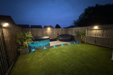 Rear Garden - Night Image