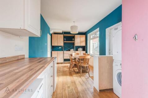 235WalkleyBankRoad(Interior)-12.jpg