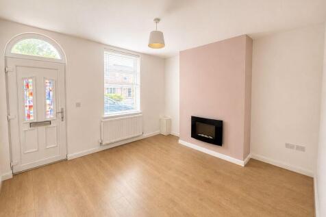 Delisa Miller are delighted to bring to the rental market this fantastic two-bedroom terraced property, ideally situated in the popular area of Reddish.Recently renovated throughout, the property offe