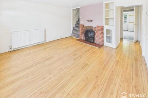 Living Room.jpg