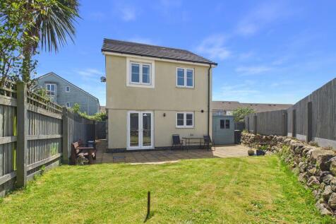 garden and rear elevation