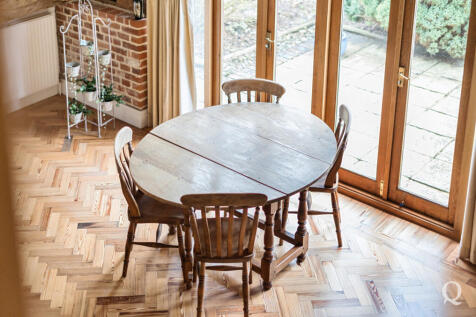 7d111f06-4e17-4b9...