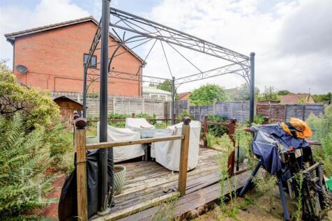 14 Carshalton Grove (6).jpg