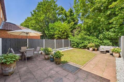 Rear Garden (Virtually Furnished)