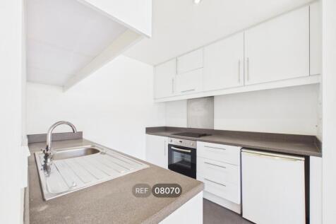 Kitchen/Living area