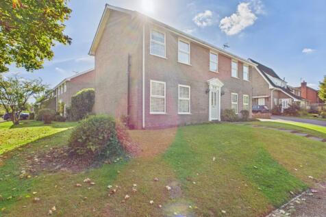 Front of House- Mark Stephens EweMove Newmarket an