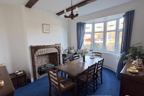 86 Harborough Rd Desborough-5.jpg