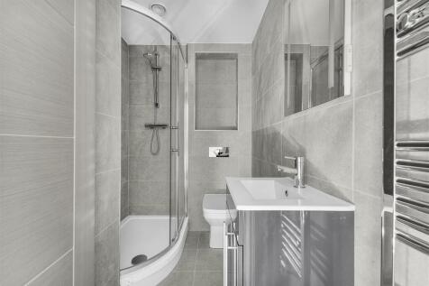 27 bed, 24 bath Block of Apartments in Manchester - Photo 9