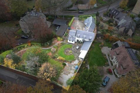 5 bed, 3 bath Detached in Sheffield - Photo 27