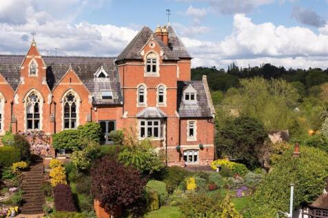 The Old Foley School House Kinver 1.jpg