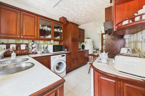 CAM05192G0-PR0075-STILL005