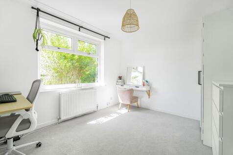 Bedroom three or study