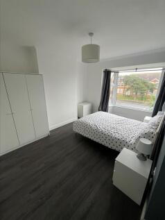 bedroom 3.jpeg