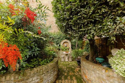 Englefield Road (41).jpg