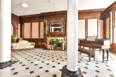 Internal Lifestyle Photograph