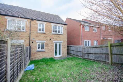 Rear garden pic 2.jpg