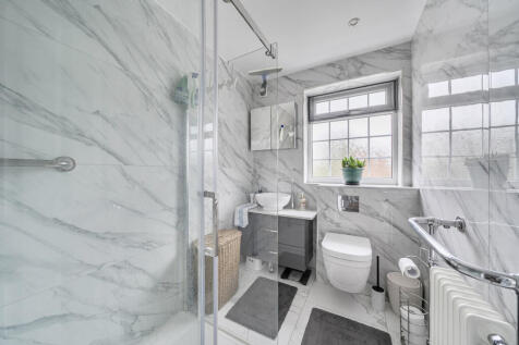 1363428-4-68dfe86...