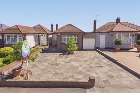 Presented by Nicoleta at EweMove Bexleyheath and