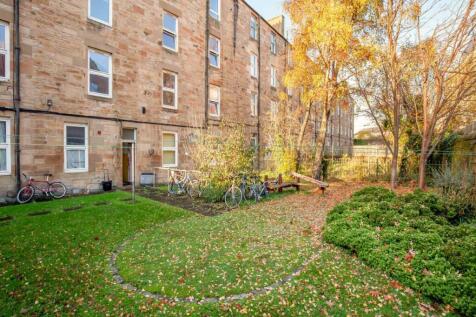 61135_CaledonianCres