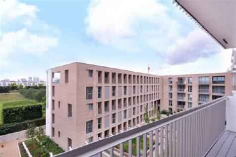 Please Quote ASP ID: 52429 Situated on a peaceful development with concierge facilities, this bright apartment benefits from bright and modern interiors and a private balcony. Waterside Heights is sit