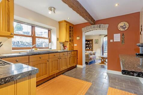 Kitchen-1.jpg