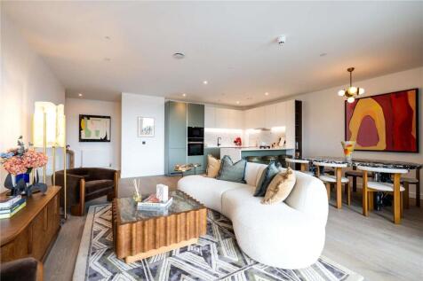 RECEPTION (PHOTO OF SHOW APARTMENT)