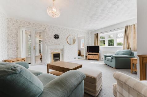 153 Warkton Lane, Kettering (4 of 47).jpg