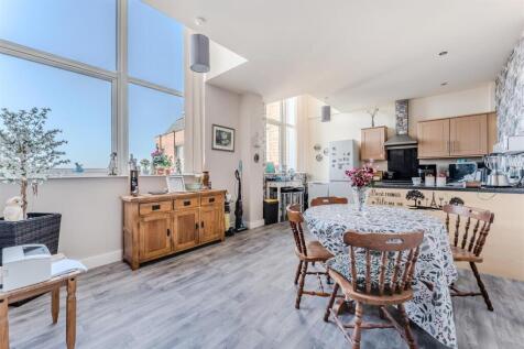 Kitchen/Dining/Living Room